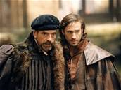 Jeremy Irons a Joseph Fiennes - Kupec bentsk