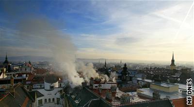 Kouové detektory mohou zabránit rozíení poáru a zachrání lidské ivoty. Ilustraní foto.