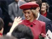 Britská princezna Diana zemela pi autonehod v paíském tunelu.