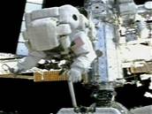 Astronautka Sunita Williamsová se pipravuje k práci ve volném vesmíru