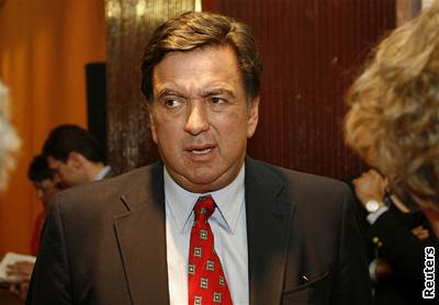 Guvernér Nového Mexika Bill Richardson je v Africe na diplomatické misi