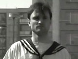 Ivan Langer v klipu kapely Mga a orp