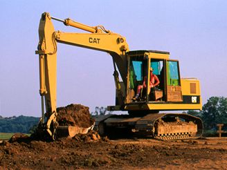 Po zásahu malých kluk potebuje bagr velkou opravu. Ilustraní foto