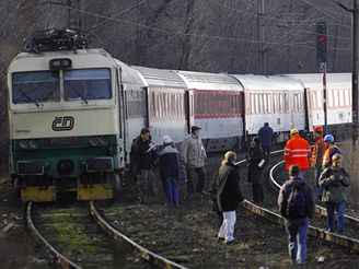 Vykolejen vlak u Libn