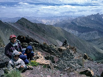 Trek pes sedlo Stakspila, Himlaj