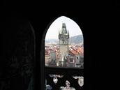 Praha jako na dlani: Staromstská radnice pi pohledu z Týnského chrámu