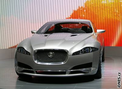 Jaguar C-XF