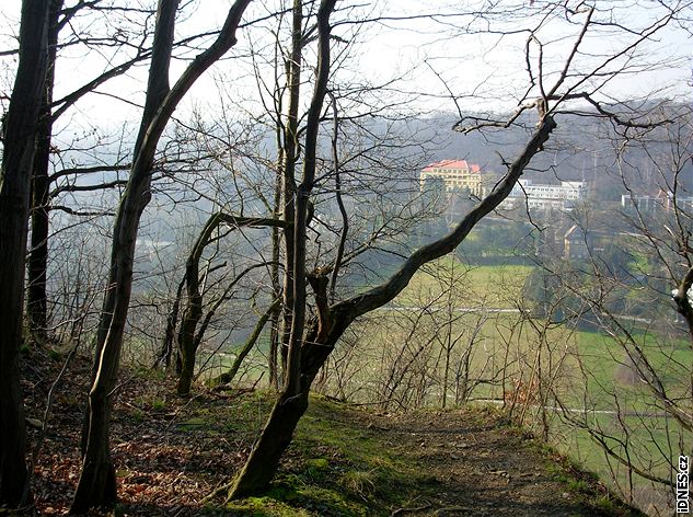 Pohled z nauné stezky na Teplice nad Bevou