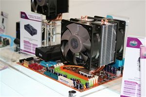 CeBIT - chlazeni_5 (oprava-vse Cooler Master!!)