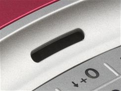 Recenze Motorola W375 detail