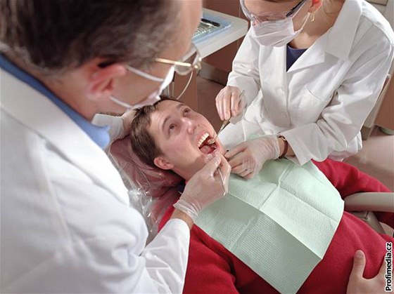 Návtva zubae vás me uetit znaných zdravotních komplikací.