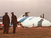 Pi pádu letadla zemelo 270 lidí, z toho 189 Amerian.