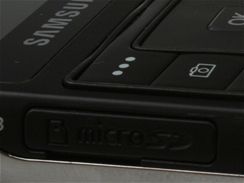 Recenze Samsung SGH-F300 detail