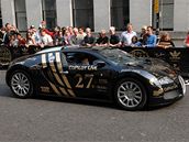 Letoního roníku Gumball 3000 se úastní hned ti Bugatti Veyron.