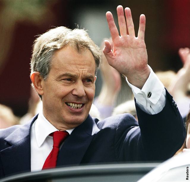 Tony Blair oznámil rezignaci