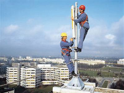 GSM frekvence by podle EK mohly být vyuívány i jinými technologiemi...