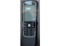 Nokia 8600