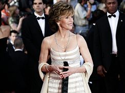 Americk hereka Jane Fondov na slavnostnm zakonen filmovho festivalu v Cannes 