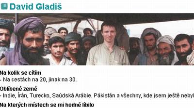 David Gladi na náborovém stedisku pro bojovníky Talibanu v Quett (srpen 2001), jak uvádí popisek na webu