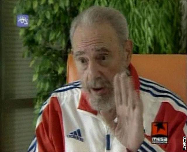 Fidel se objevil na delí dobu v televizi poprvé od loského ervence.