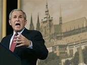 George Bush bhem projevu v ernnskm palci