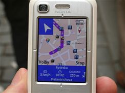 Nokia 6110 Navigator iv v ulicch Prahy