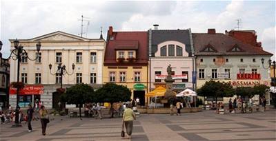 Lidé, kteí navtíví polský okres Rybnik, budou moci v záí platit v tamjích obchodech lokální mnou - dukáty a zlaáky.