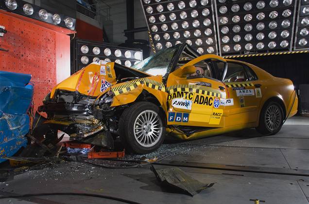 ínská auta v evropských crash testech propadají