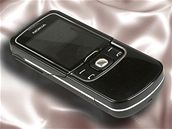 Nokia 8600 Luna