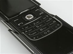 Nokia 8600 Luna