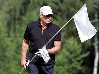 MFFKV - prezident Vclav Klaus na golfu