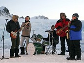 Live Earth - Antarktida - zkouka kapely Nunatak