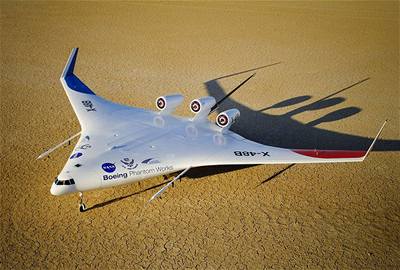 Jako z Hvzdných válek - pokusný model pod oznaením X-48B na základn Edwards v Kalifornii. První start se chystá, zatím bude dálkov ízen ze zem.