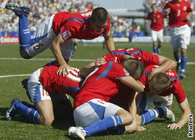 Krom úvah, jak stoupne cena eských fotbalist do 20 let na trhu, se diskutovalo výhradn o jejich he.