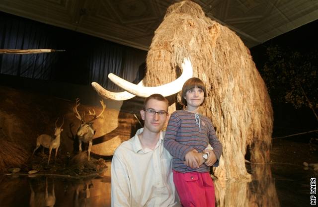Plmiliontý návtvník výstavy Lovci mamut