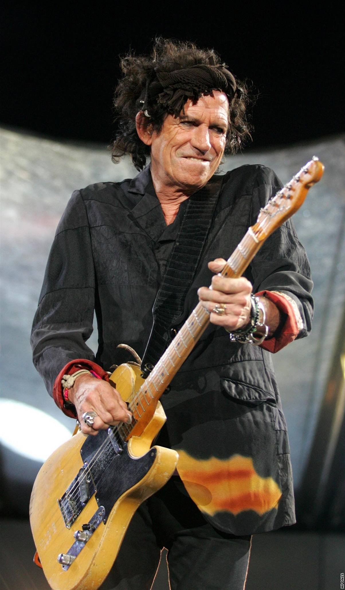 Ronnie Wood pi brnnském koncert Rolling Stones