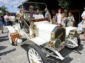 Karlovarsk Vetern rallye - Buick 10 Runabout (1910)