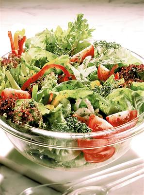 Salát z rzných druh salát