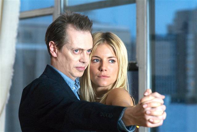 Steve Buscemi a Sienna Millerová ve filmu Interview (2007)