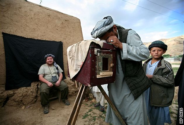 Afghánským koovníkm k ivotu staí stan a stádo.