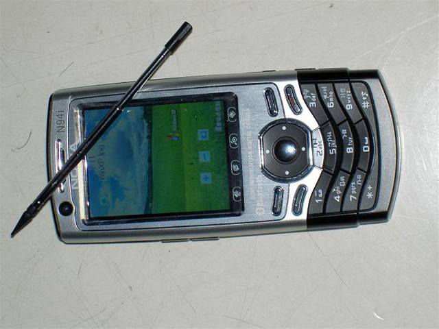 Falená Nokia N94i