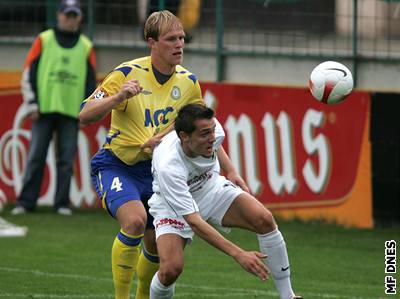 HFK Olomouc - Teplice: Korián bojuje s Kleinem