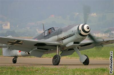 Na podobném stroji létal Ján Reák za války na východní front.