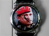 I hodinky s portrétem prezidenta Cháveze si jejich majitelé budou muset peídit.