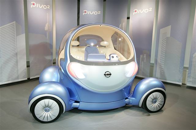 Nissan Pivo 2