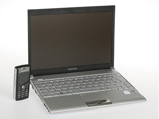 Toshiba Portg R500 vs. Sony Ericsson T630