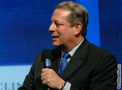 Sdruení chce, aby se Al Gore ucházel o úad prezidenta. On ale svou kandidaturu vylouil