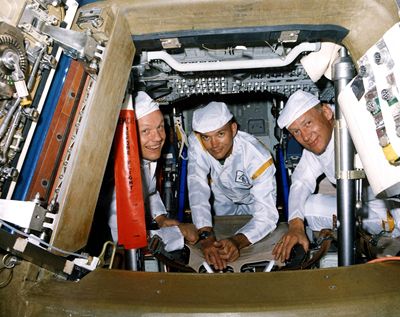 Armstrong, Collins a Aldrin pi vcviku