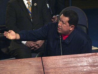 Hugo Chvez na summitu v chilskm Santiagu
