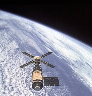 Stanice Skylab nakonec se tstím dopadla do Indického oceánu